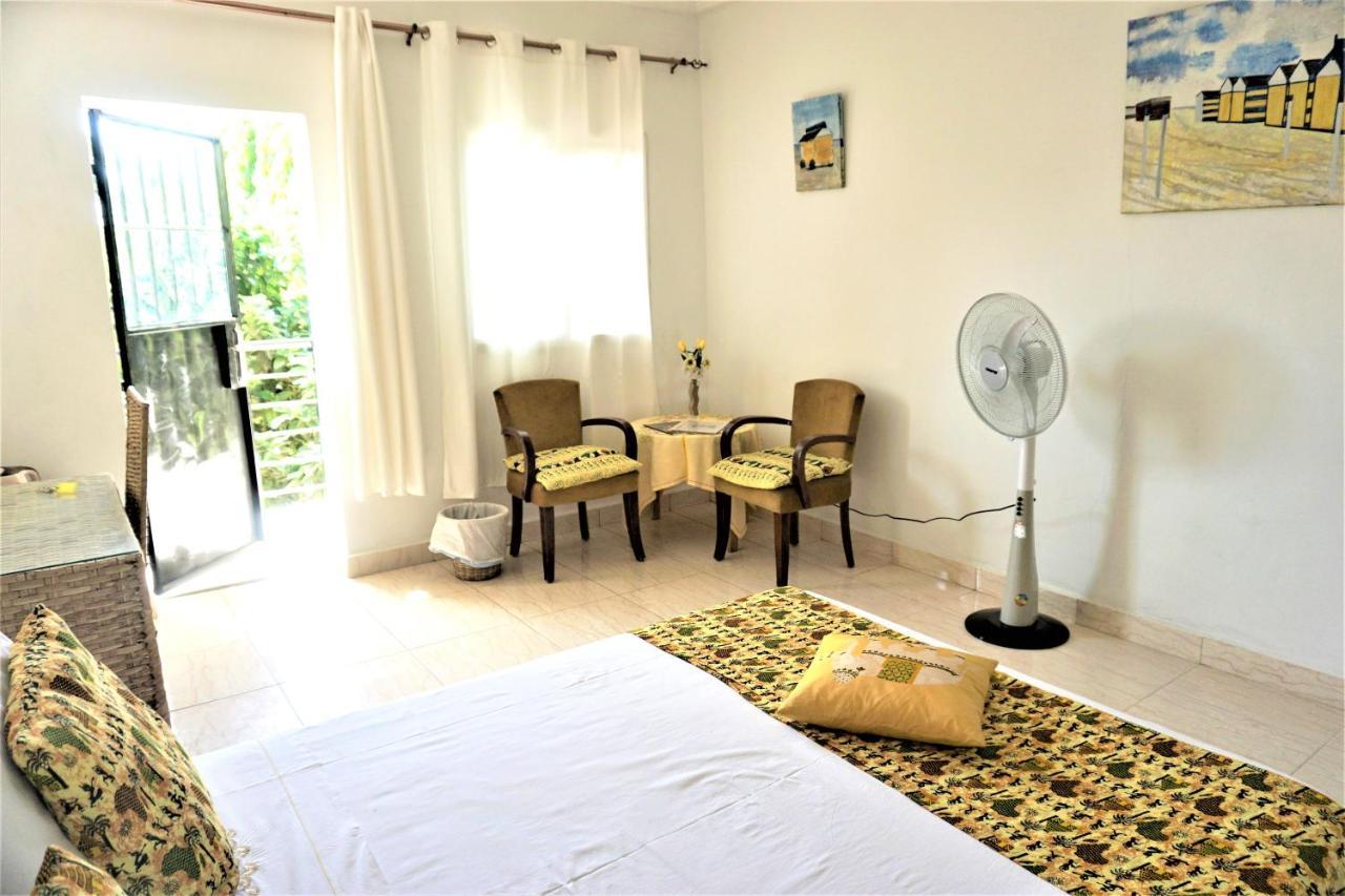 B & B Villa Calliandra Bijilo Zewnętrze zdjęcie